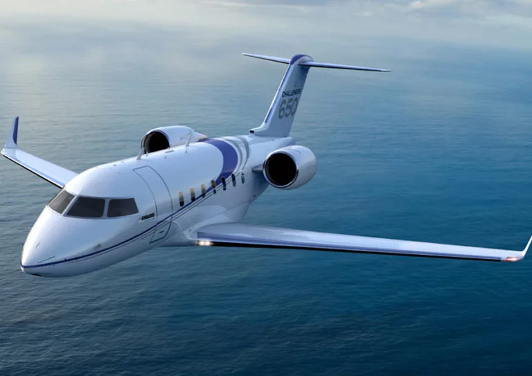 Bombardier Challenger 650 - private jet charter