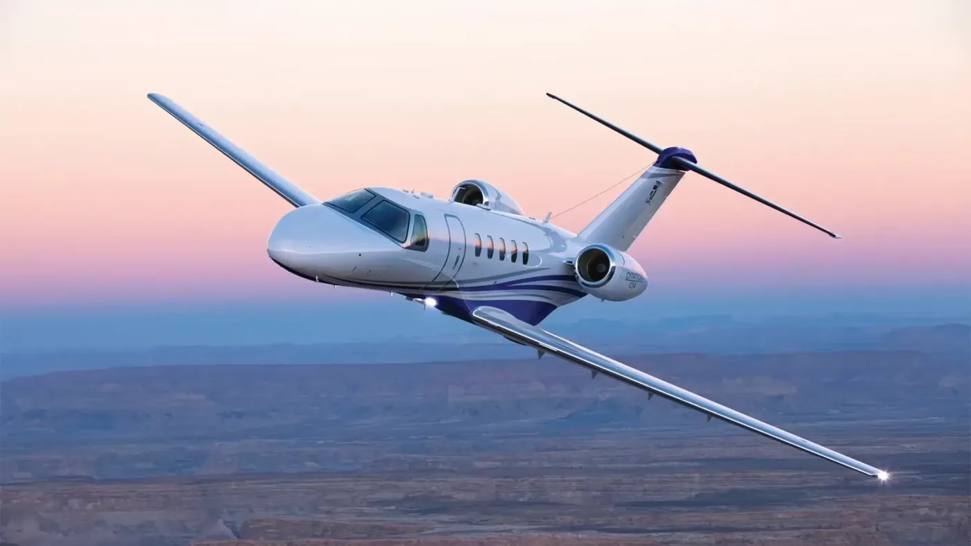 Cessna Citation CJ4 - private jet charter