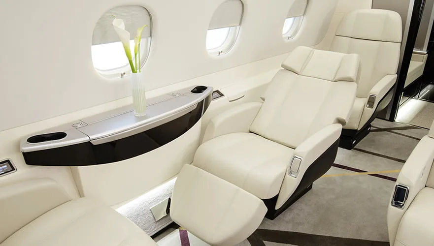 Embraer Legacy 450 - private jet charter