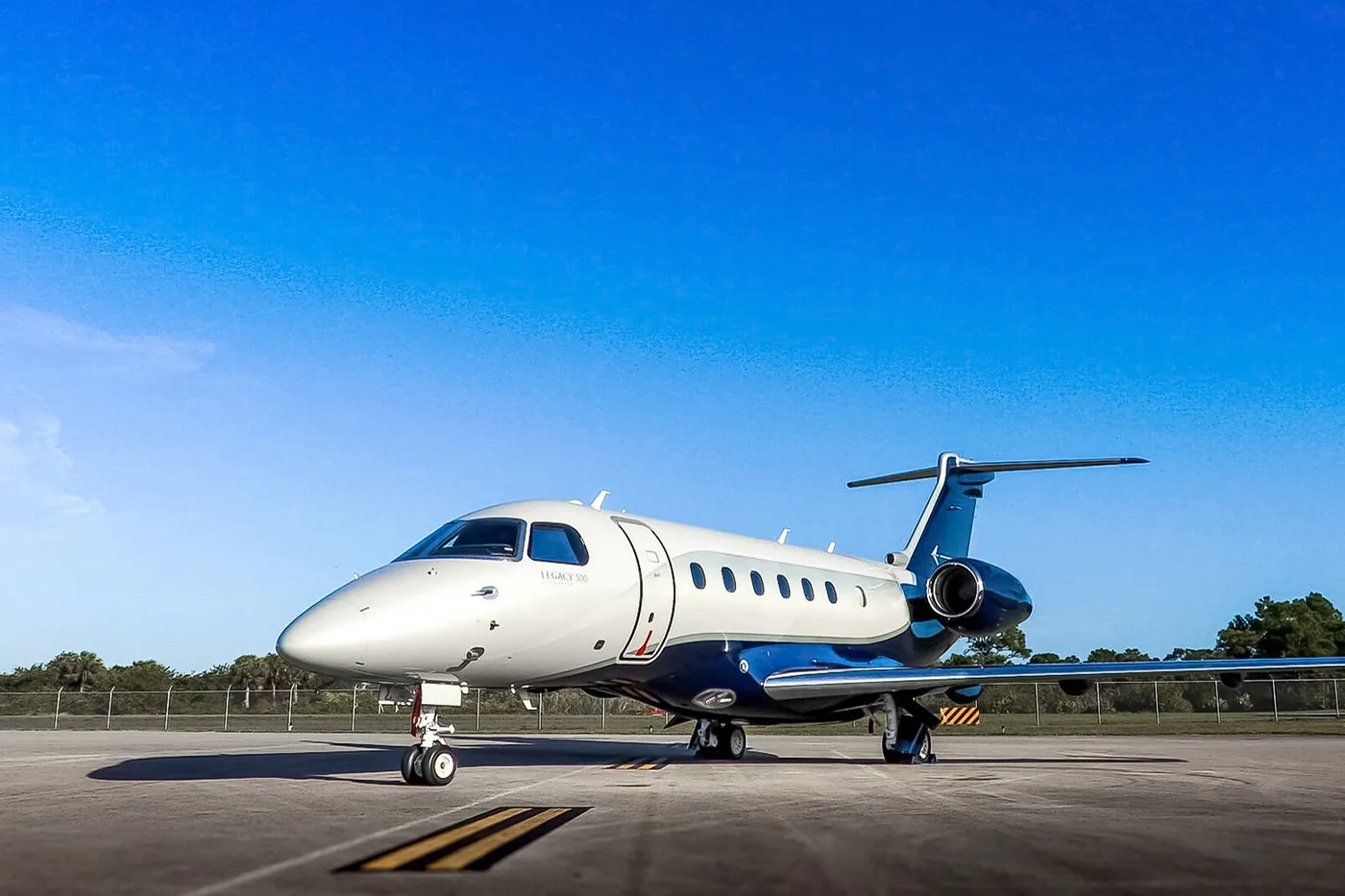Embraer Legacy 500 - private jet charter