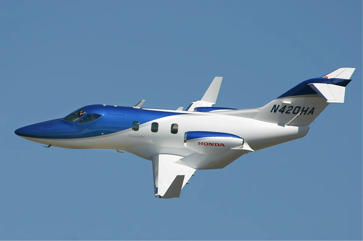 HondaJet HA-420 - private jet charter